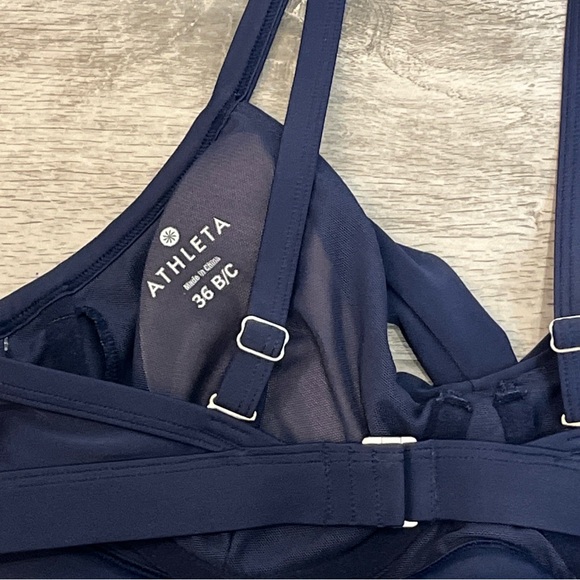 Athleta Size 36B/C 36 B C Dress Blue Twister Bikini Swimsuit Top #964874 - Picture 3 of 10